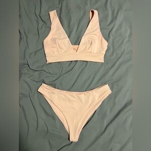 Lulu’s Bikini Set